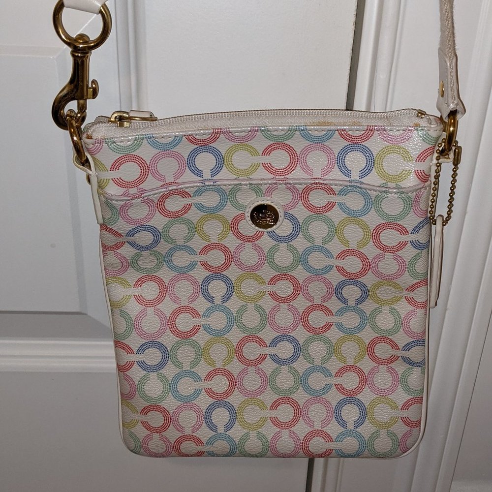 Coach Waverly CC Swing Pack Style Crossbody